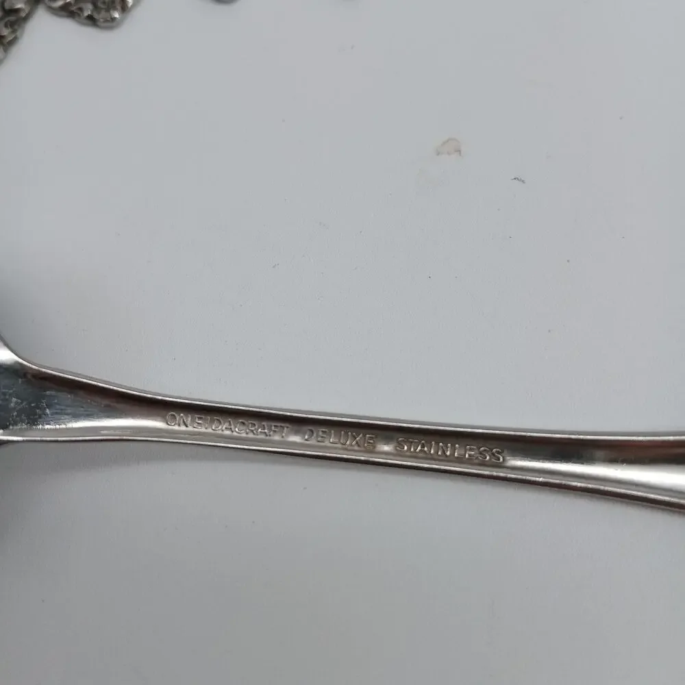 10 Serving CHATEAU by ONEIDACRAFT DELUXE Stainless Spoons Pie Ladle Slotted